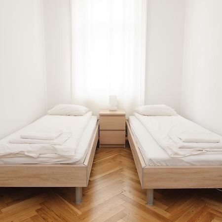 Vienna-Apartment-One Liechtensteinstrasse Экстерьер фото